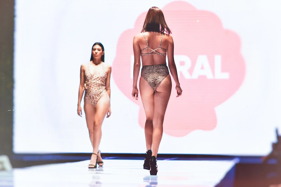 Cover Image for Moda Y Belleza Latina EE. UU. 2026: Trends in US Fashion